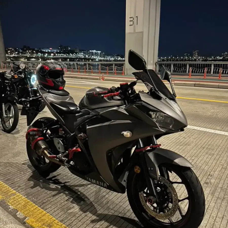 야마하 YZF-R3