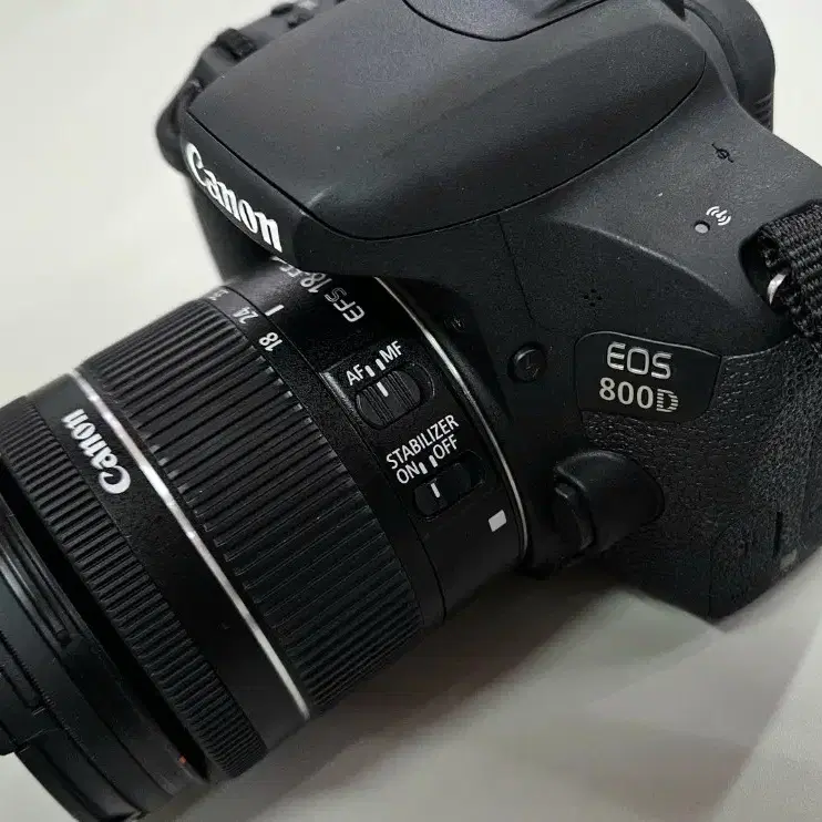 CANON 캐논 EOS 800D 번들렌즈 18-55세트 신품급