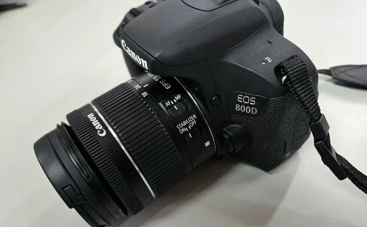 CANON 캐논 EOS 800D 번들렌즈 18-55세트 신품급