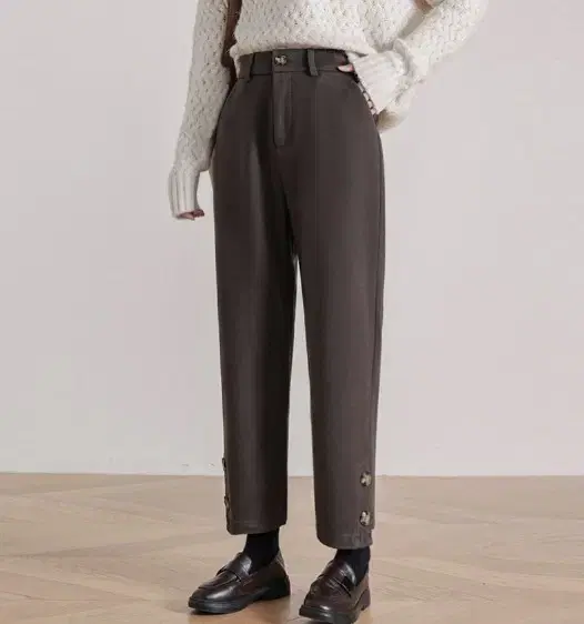 High quality wool+wool banded pants new L(up to 77/spanchanchan)