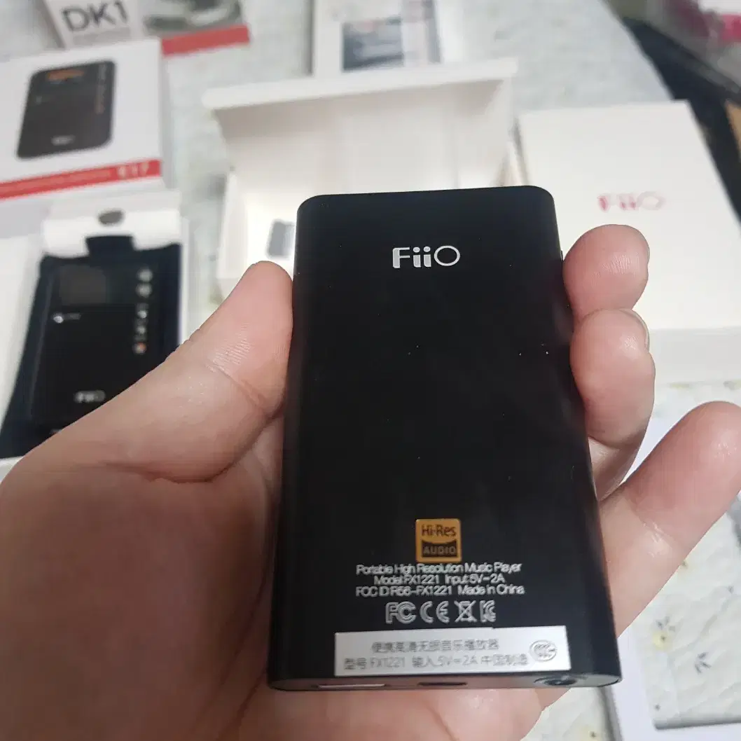 fiio x1 + e17 + dk1 신동품 같이 판매합니다.