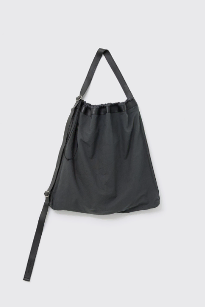 해칭룸 벨트백 Belt Bag Crease Charcoal 크로스백