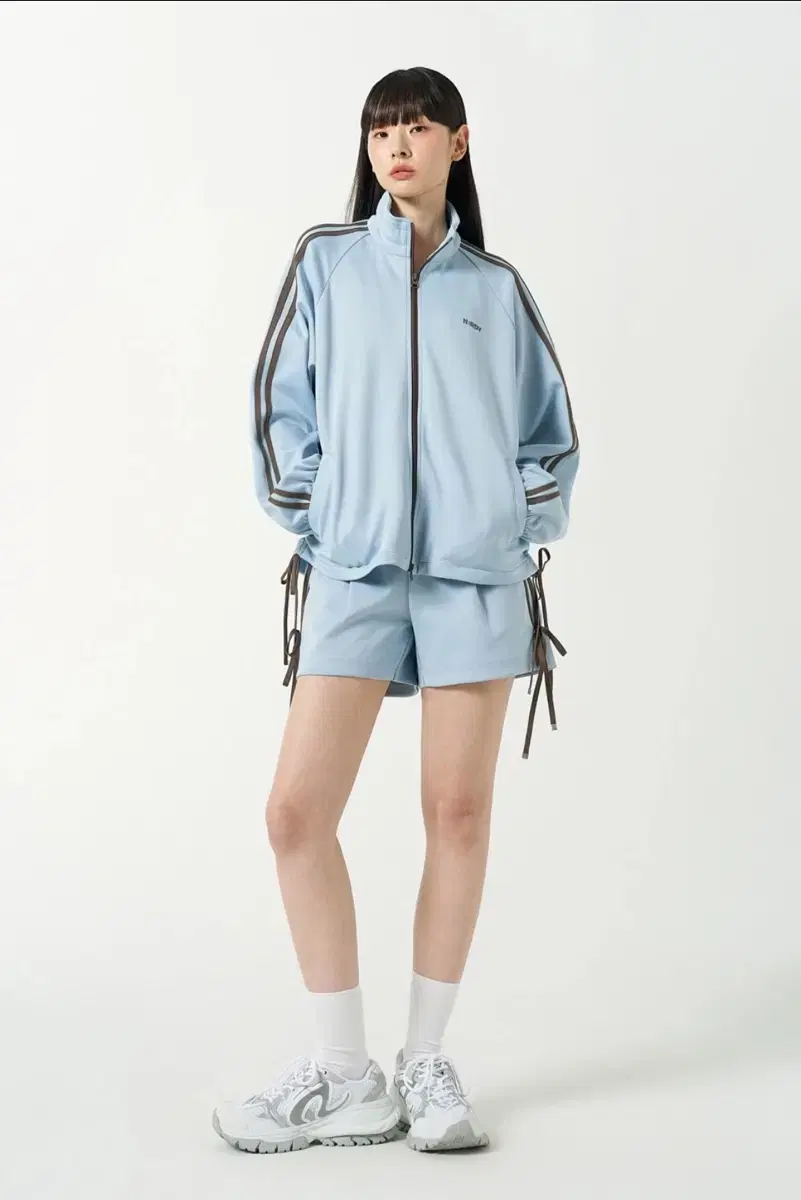 [2 pieces] NERDY NERDY Women's Ribbon Track Top & Track Shorts Light Blue