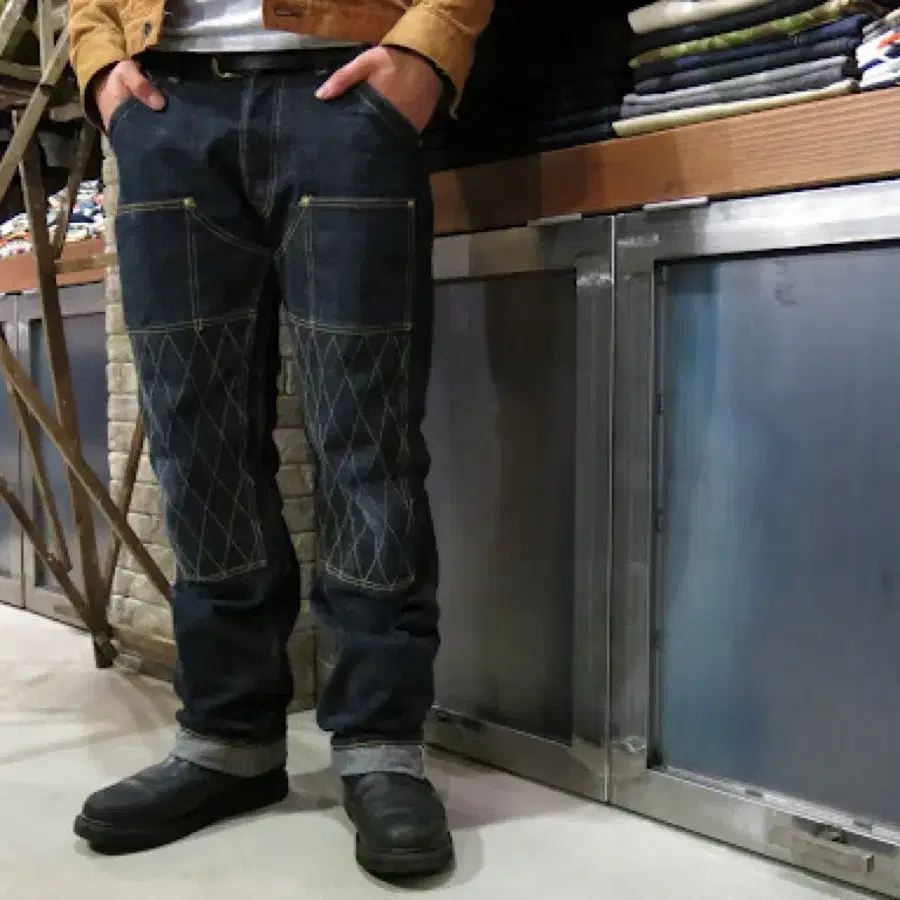 (38)트로피클로딩 1608 W Knee Narrow Dirt Denim