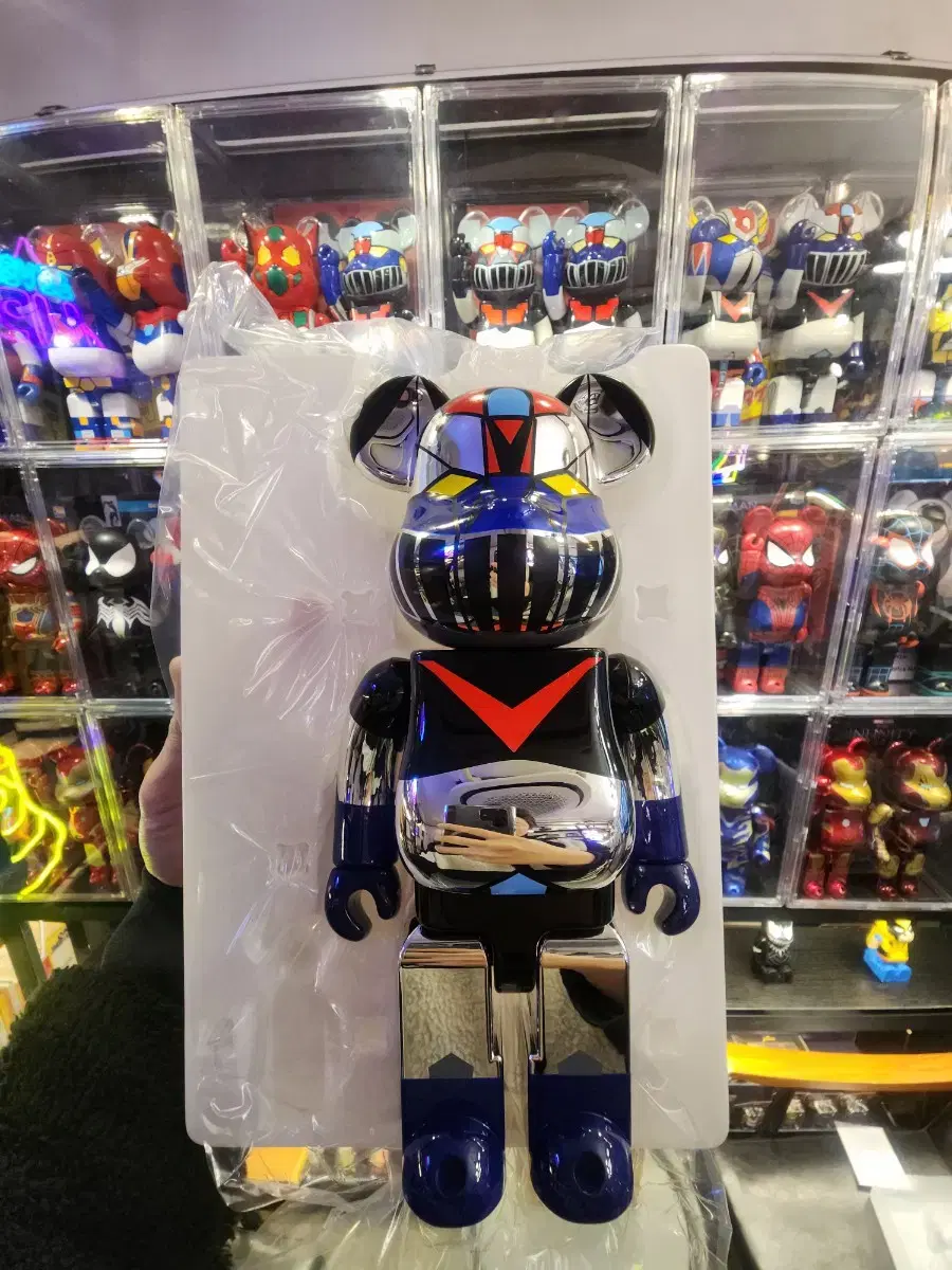 Bearbrick Great Mazinger Z Chrome 400% only