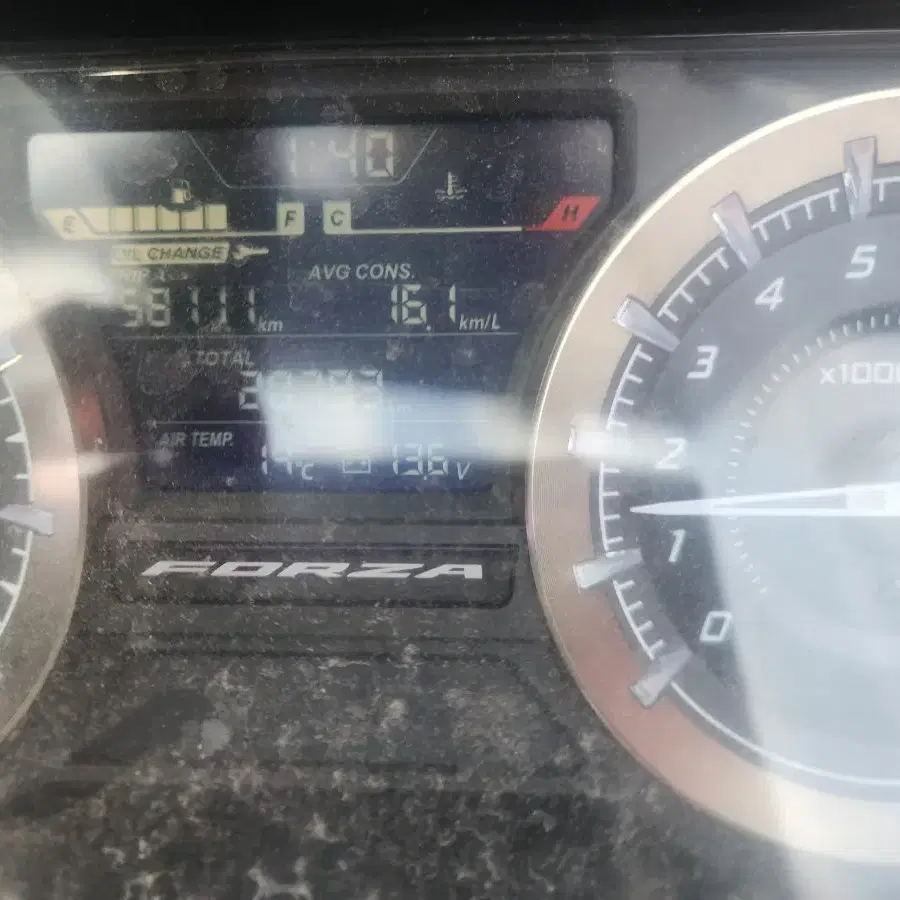 포르자22년식 20600km탄거 팝니다