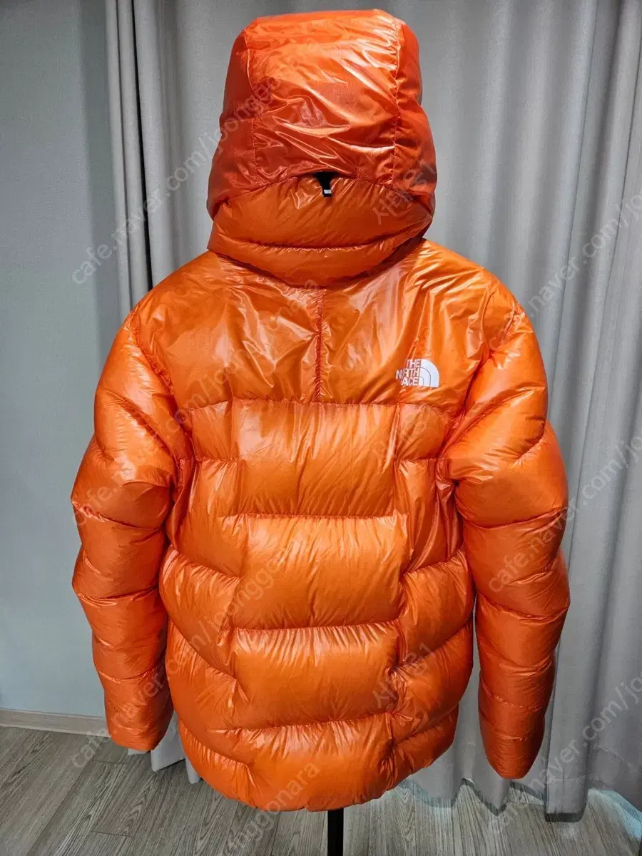 The North Face L6 cloud Shockmaster Large or more or I'll pay extra