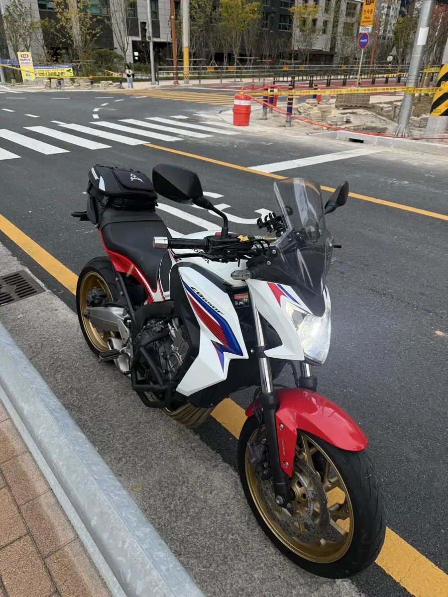 cb650f 14년 제작 15년 최초등록