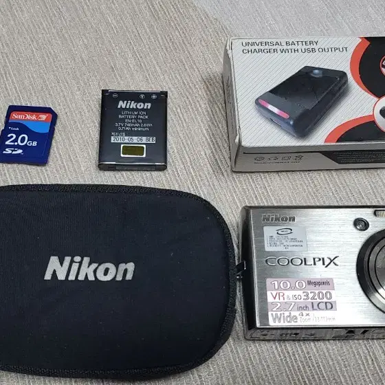 Nikon COOPIX S600