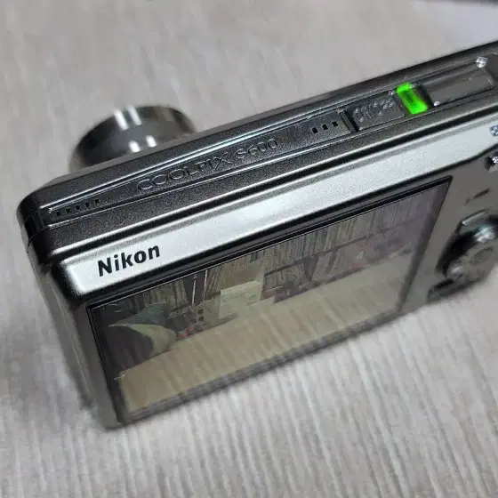 Nikon COOPIX S600