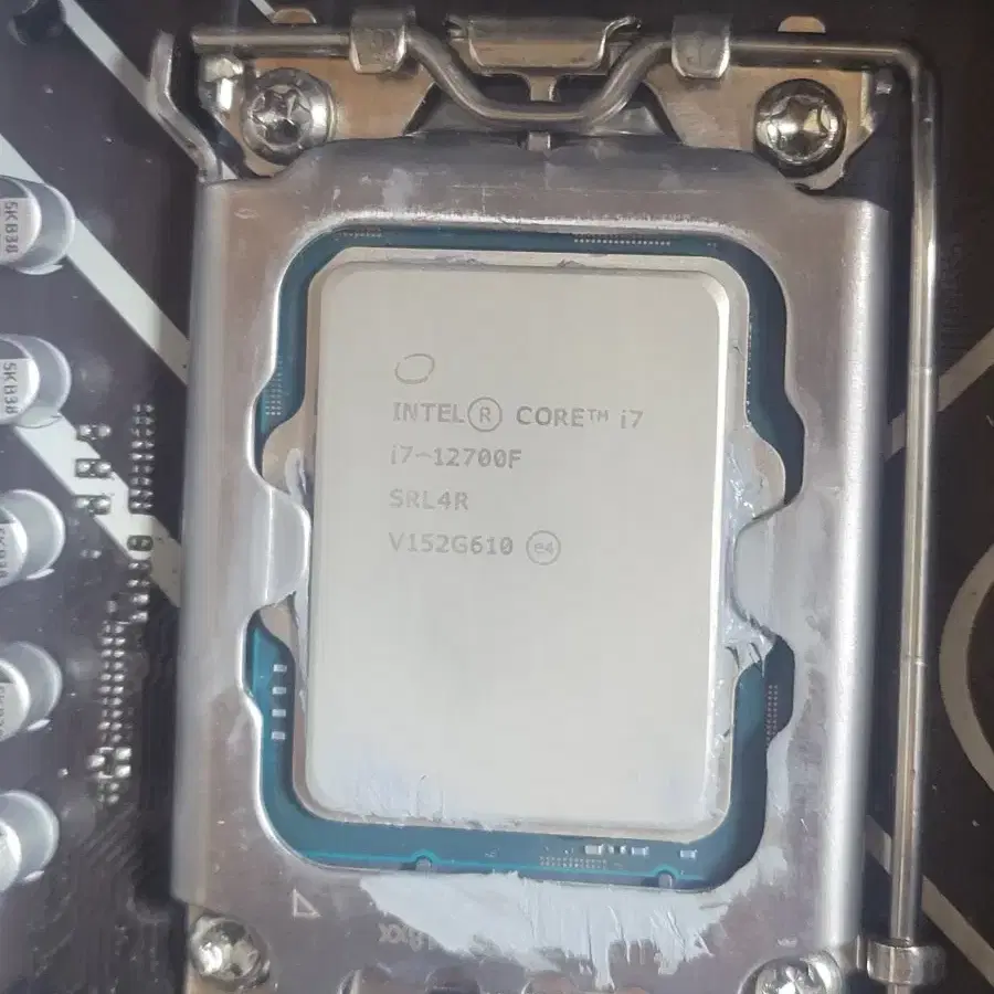 12700f cpu 팝니다