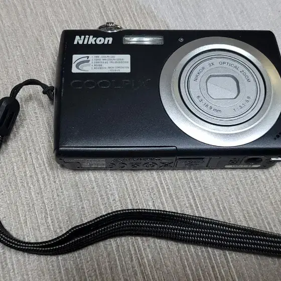 Nikon 203