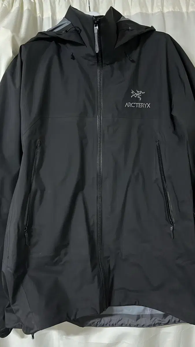 아크테릭스 Arcteryx 베타 Beta AR 정품 바람막이