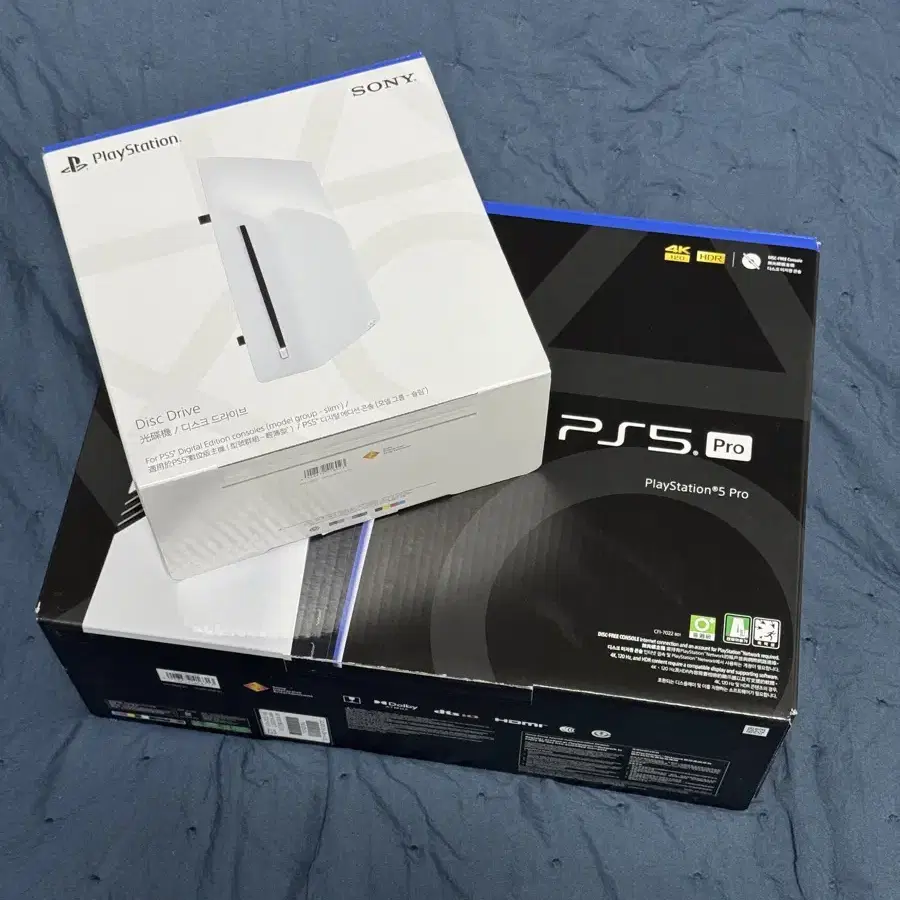 플스5프로+디스크드라이브 판매 PS5 PRO