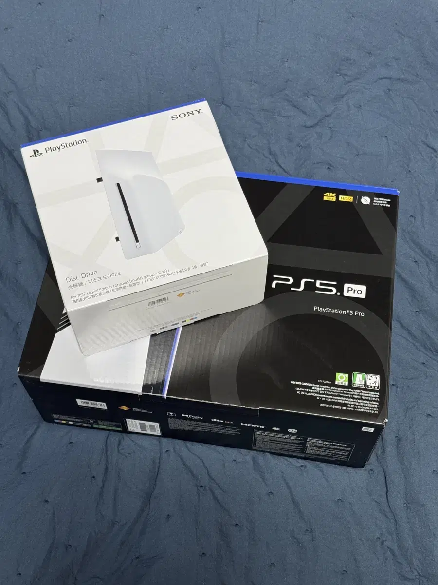 플스5프로+디스크드라이브 판매 PS5 PRO