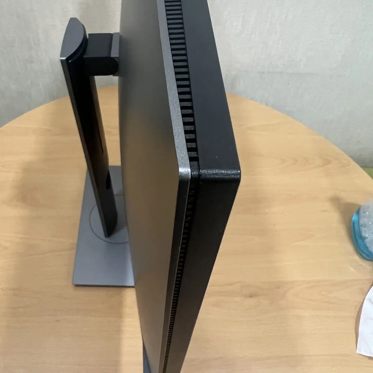 DELL U2720Q 27인치 모니터(B급)