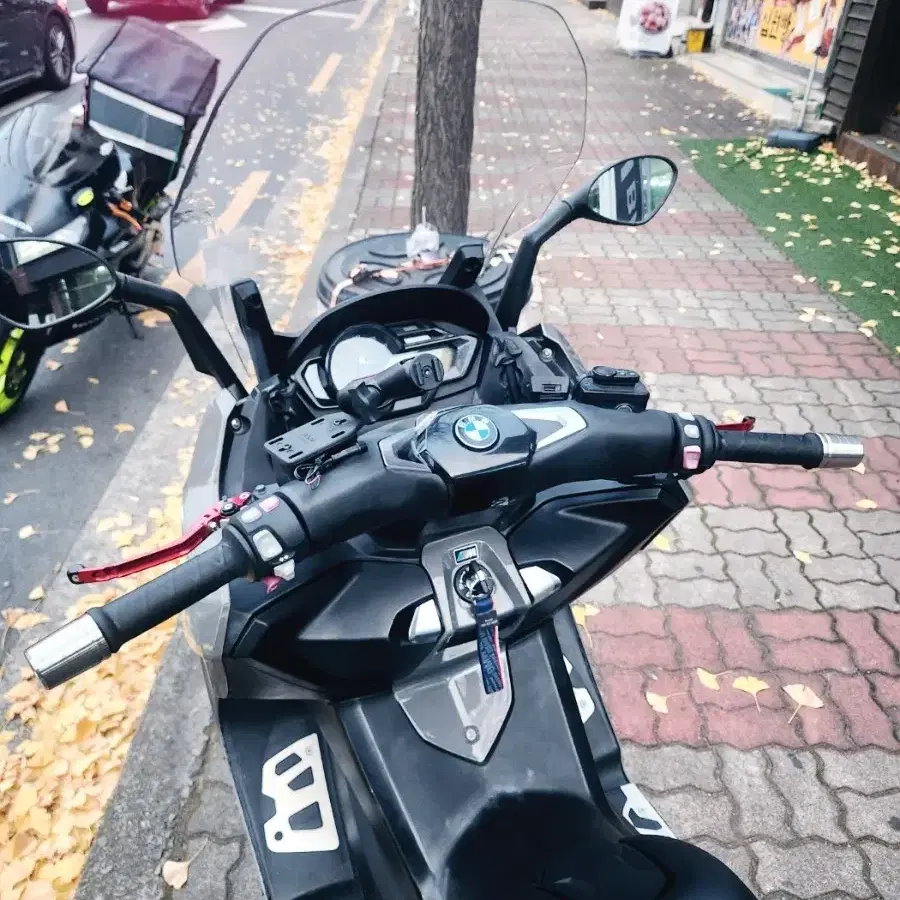 bmw c650s 16년 팝니다.