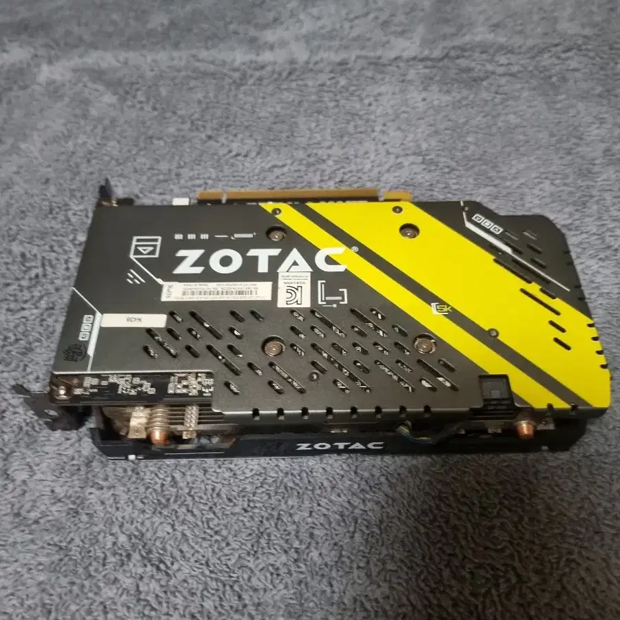 Zotac GTX 1060 6G amp 박스풀