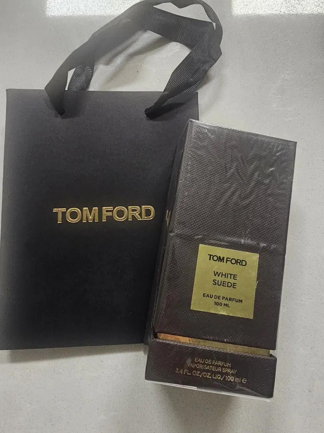 톰포드 화이트 스웨이드(구보틀 )100ml Tom Ford perfume