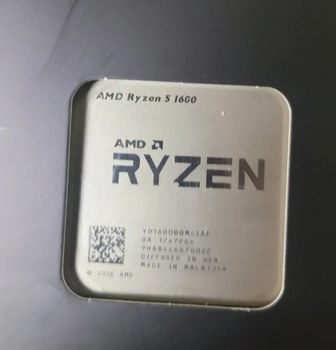 AMD R5 1600+미사용 정품쿨러