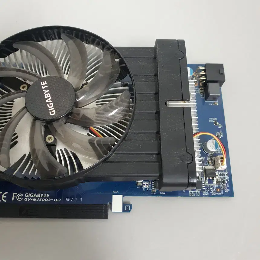 [무료배송] 중고 GIGABYTE GTS 450 그래픽카드