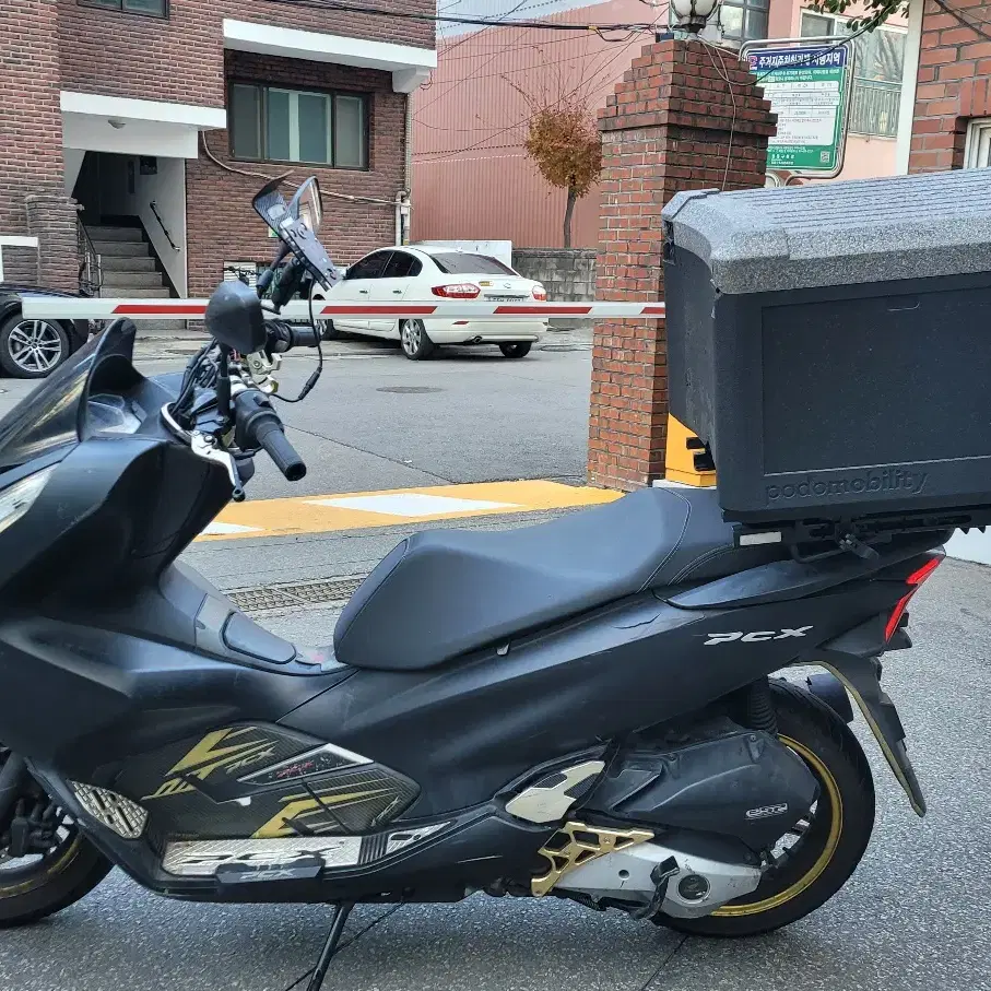 혼다 PCX 125 스쿠터 판매합니다