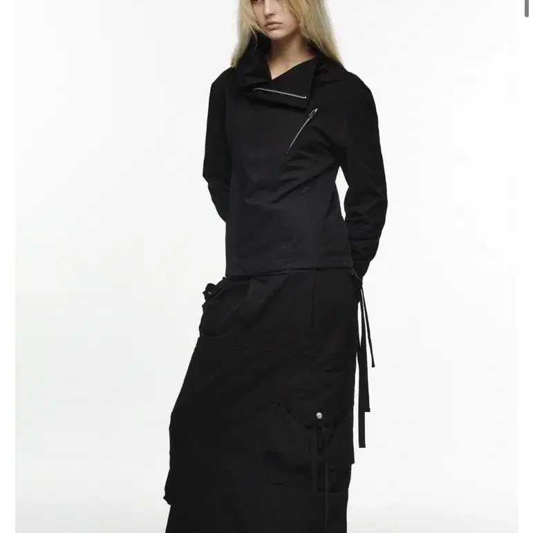 nache 나체 STRAP CARGO MAXI SKIRT BLACK