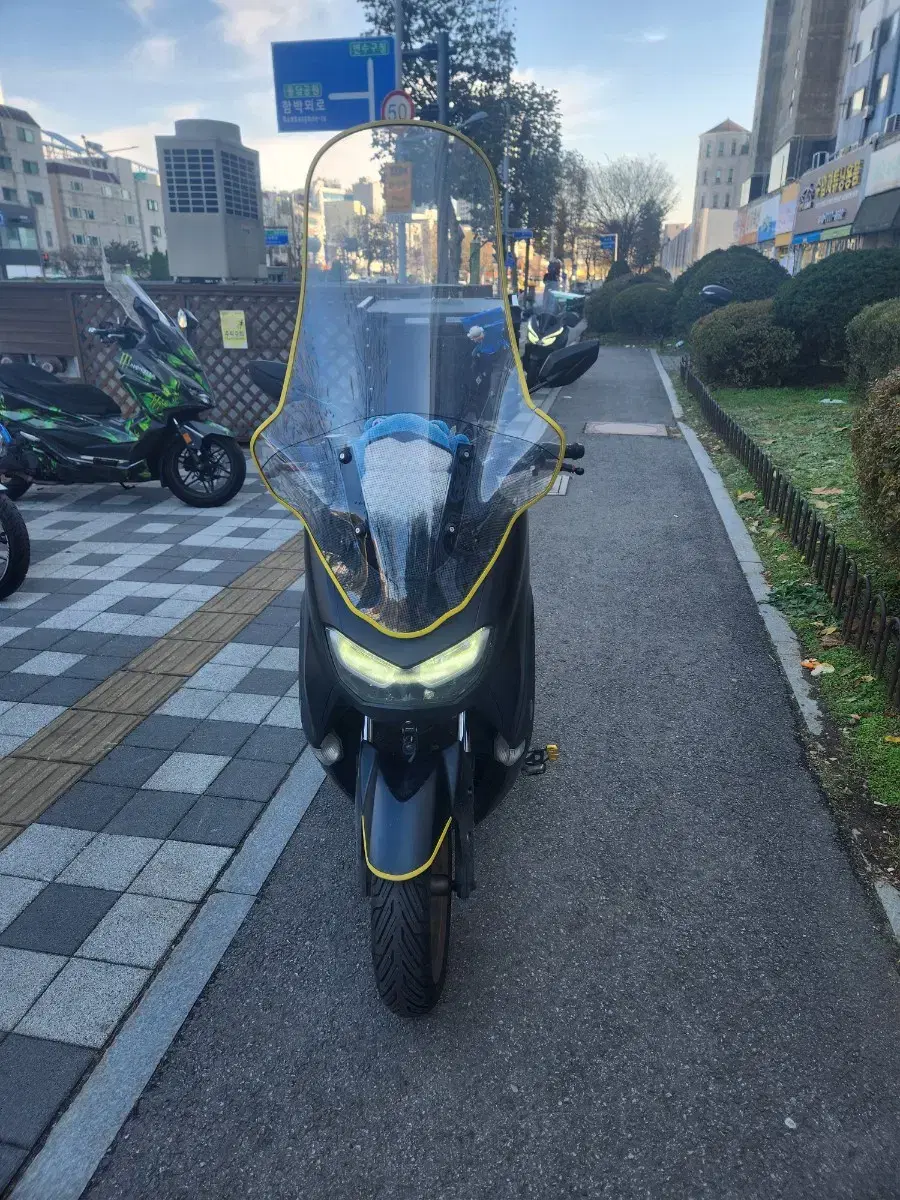 nmax125