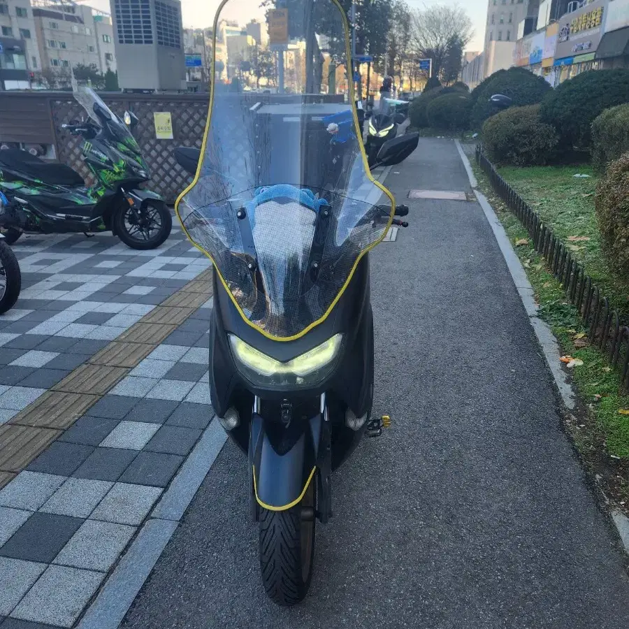 nmax125