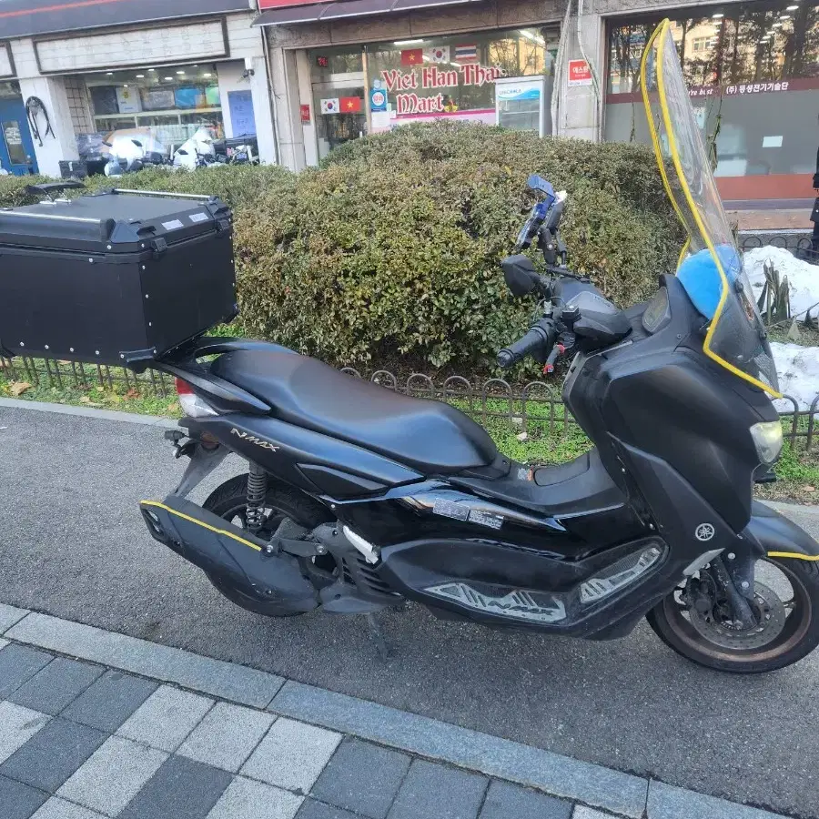 nmax125