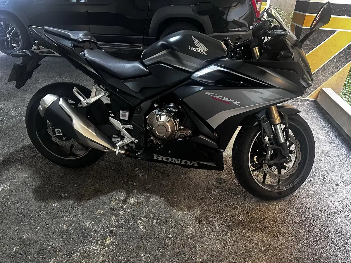 CBR500R 23년 10월 출고