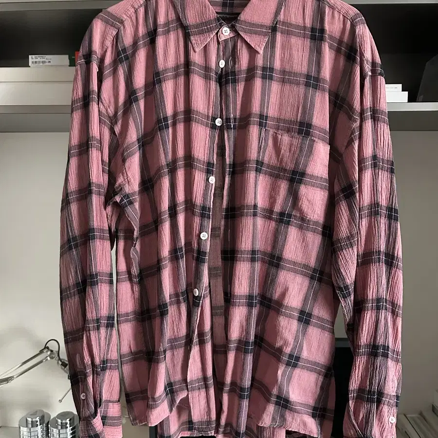 해칭룸 classic shirt over dyed check pink