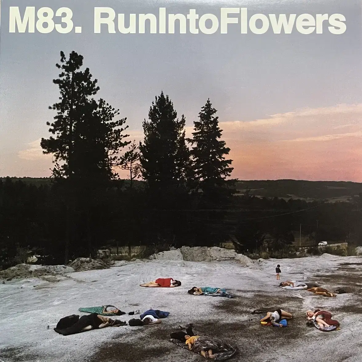 M83 -Run Into Flowers lp