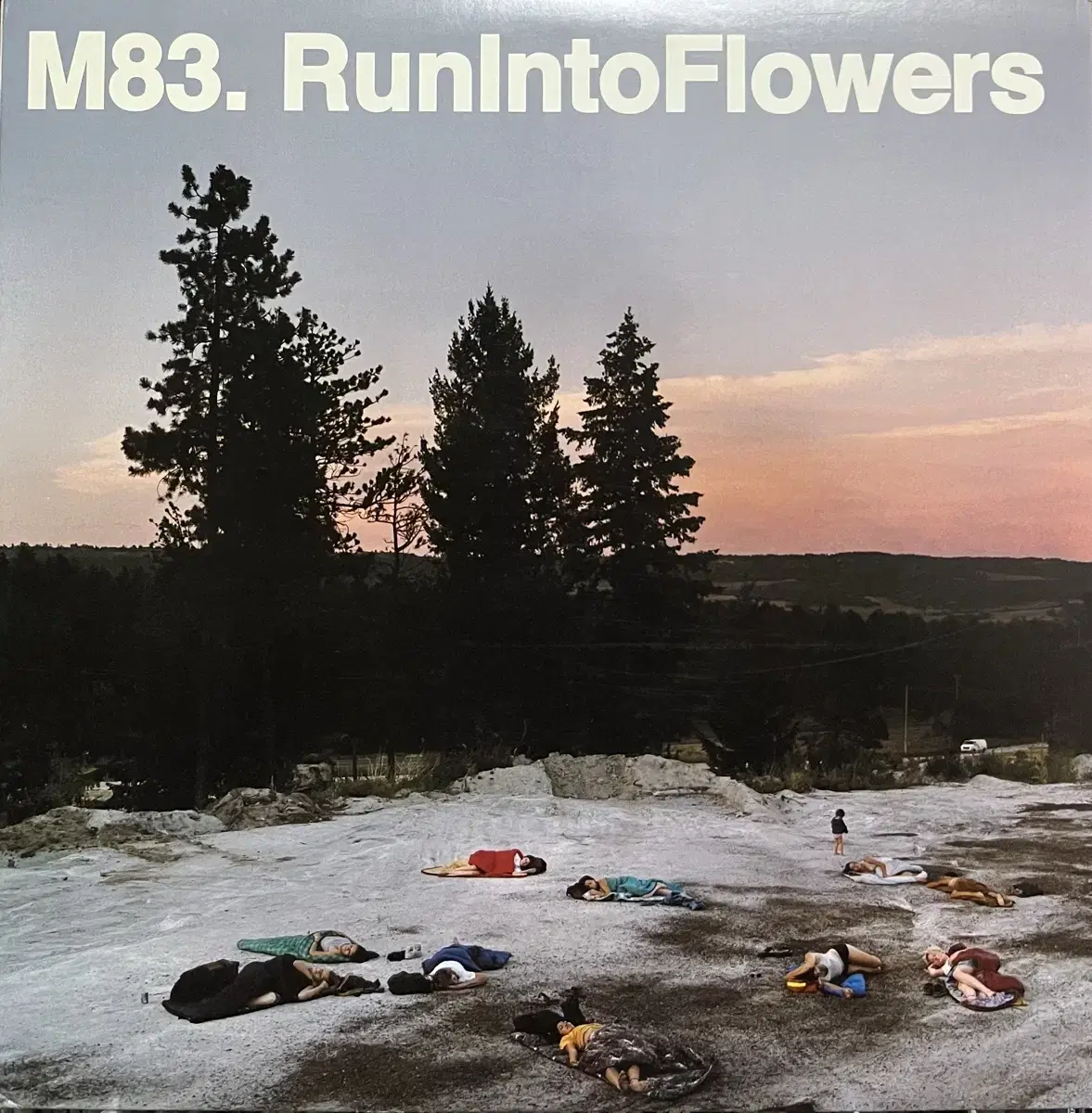 M83 -Run Into Flowers lp