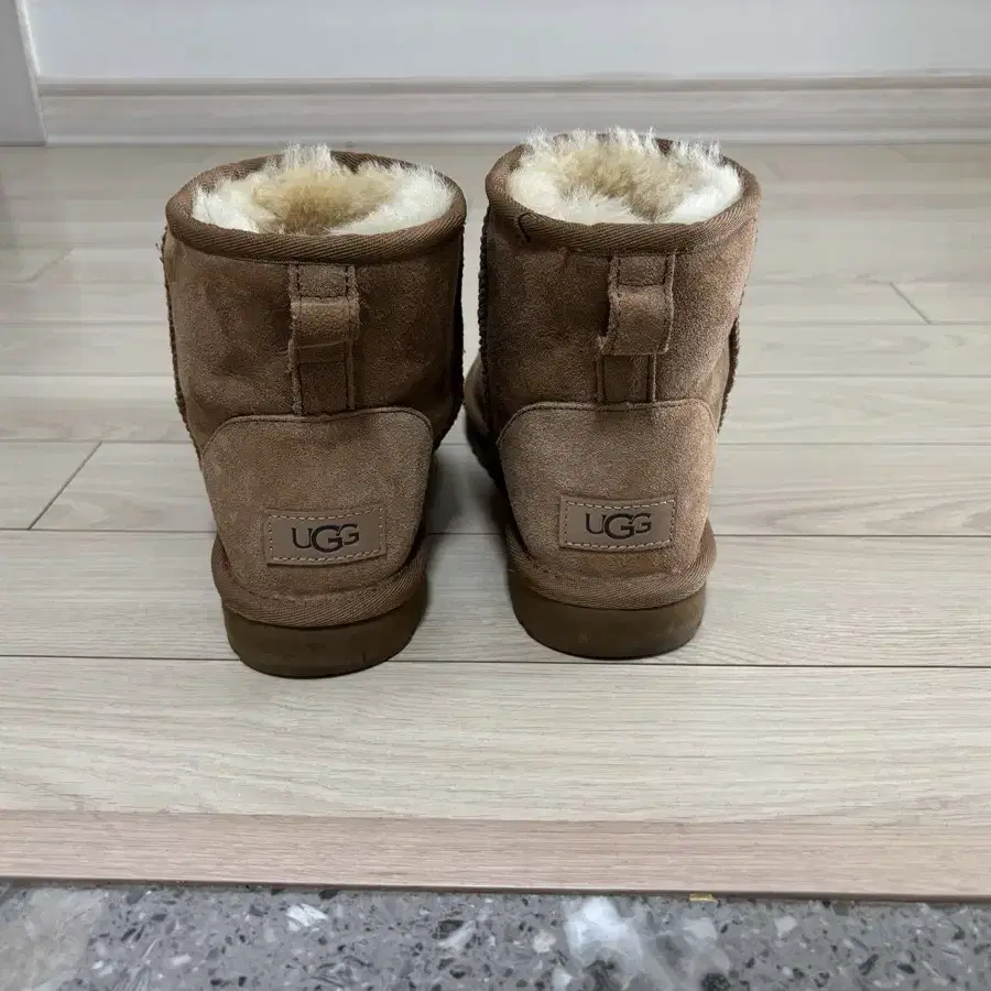 어그 ugg 클래식 미니2 부츠체스트넛