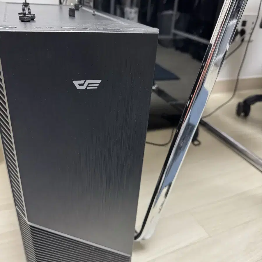 9세대 rx570 본체 컴퓨터