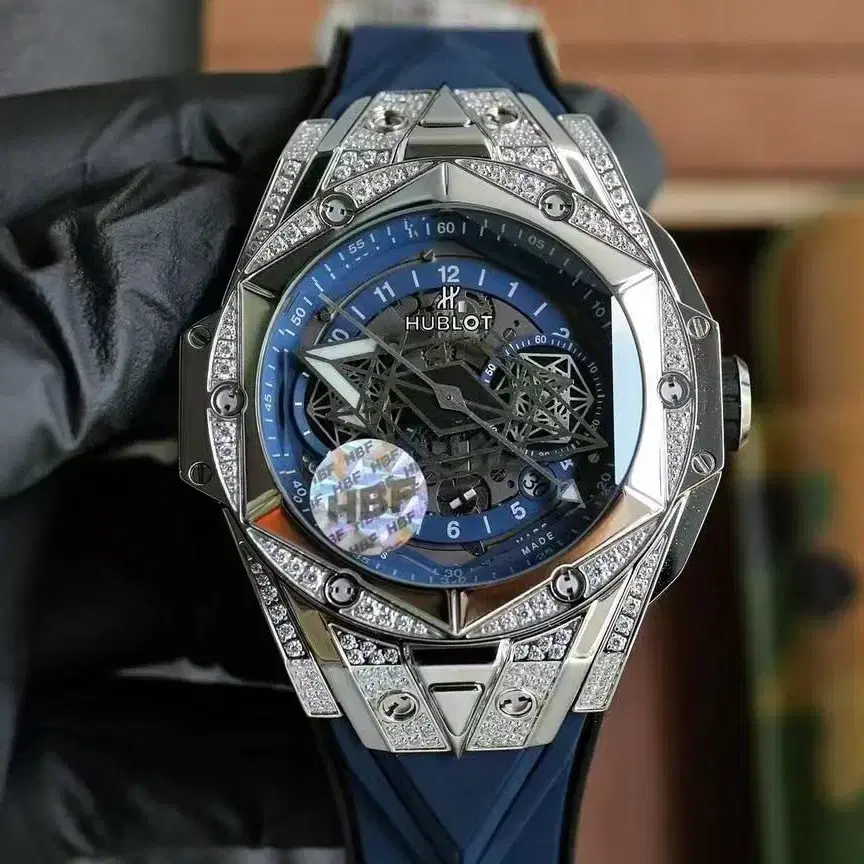 HUBLOT big bang sang bleu푸른색 문신을 새긴 손목시계