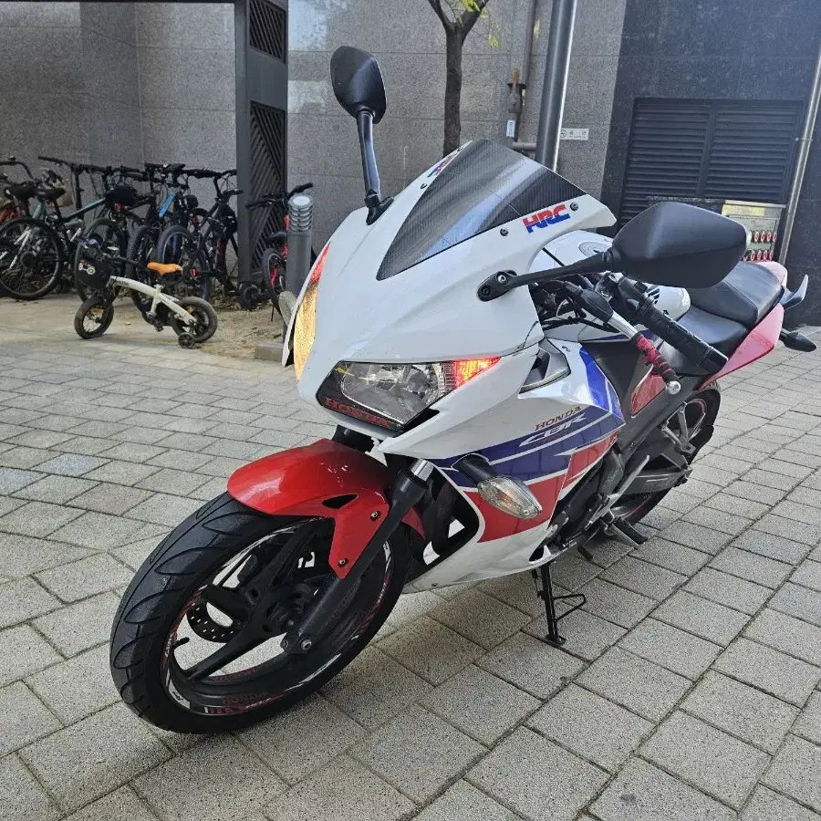 천안 평택 15년식 cbr300 관리된 바이크 판매. 충청 경기 아산