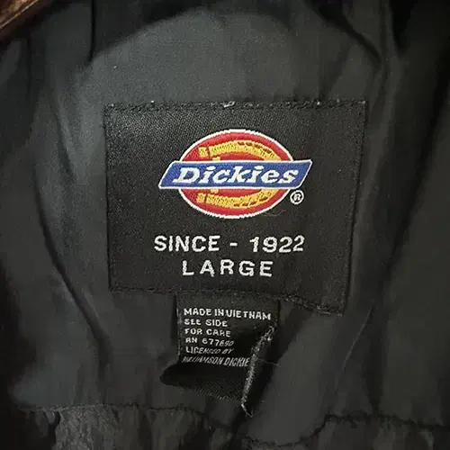 [L] Dickies 디키즈 블랙 패딩 자켓[내피있음]