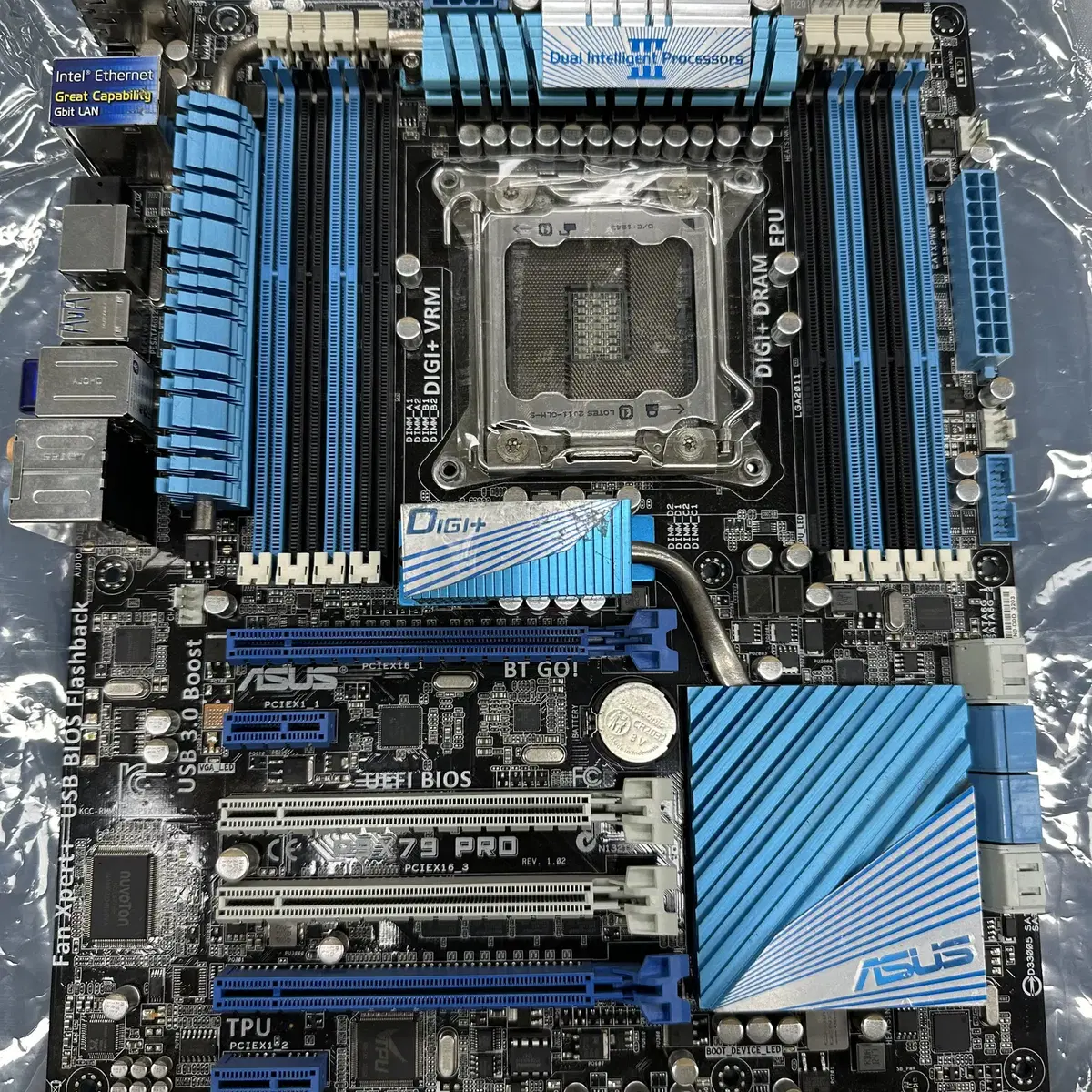 ASUS P9X79 PRO