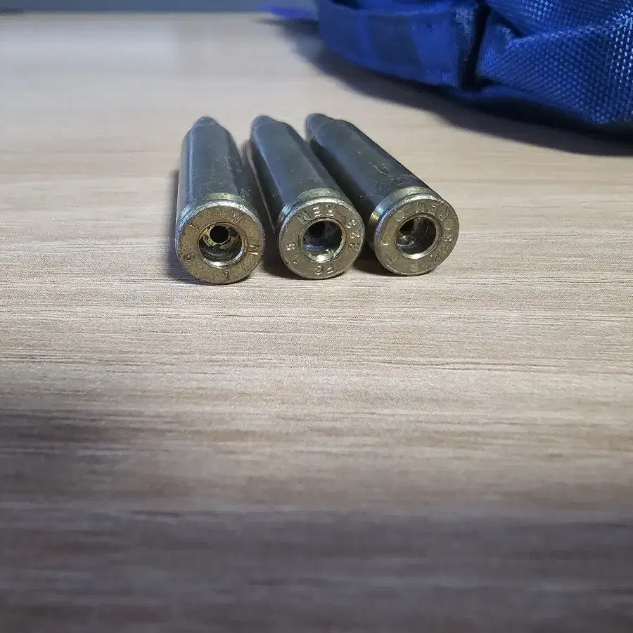 STANAG 5.56 탄창 + 더미탄 3개 판매합니다.