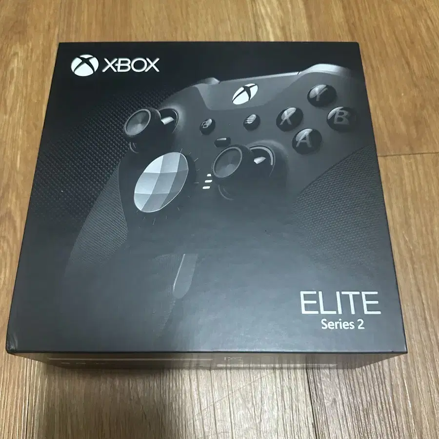 Xbox Elite 2세대 무선 컨트롤러 엘리트 시리즈 2 팝니다.