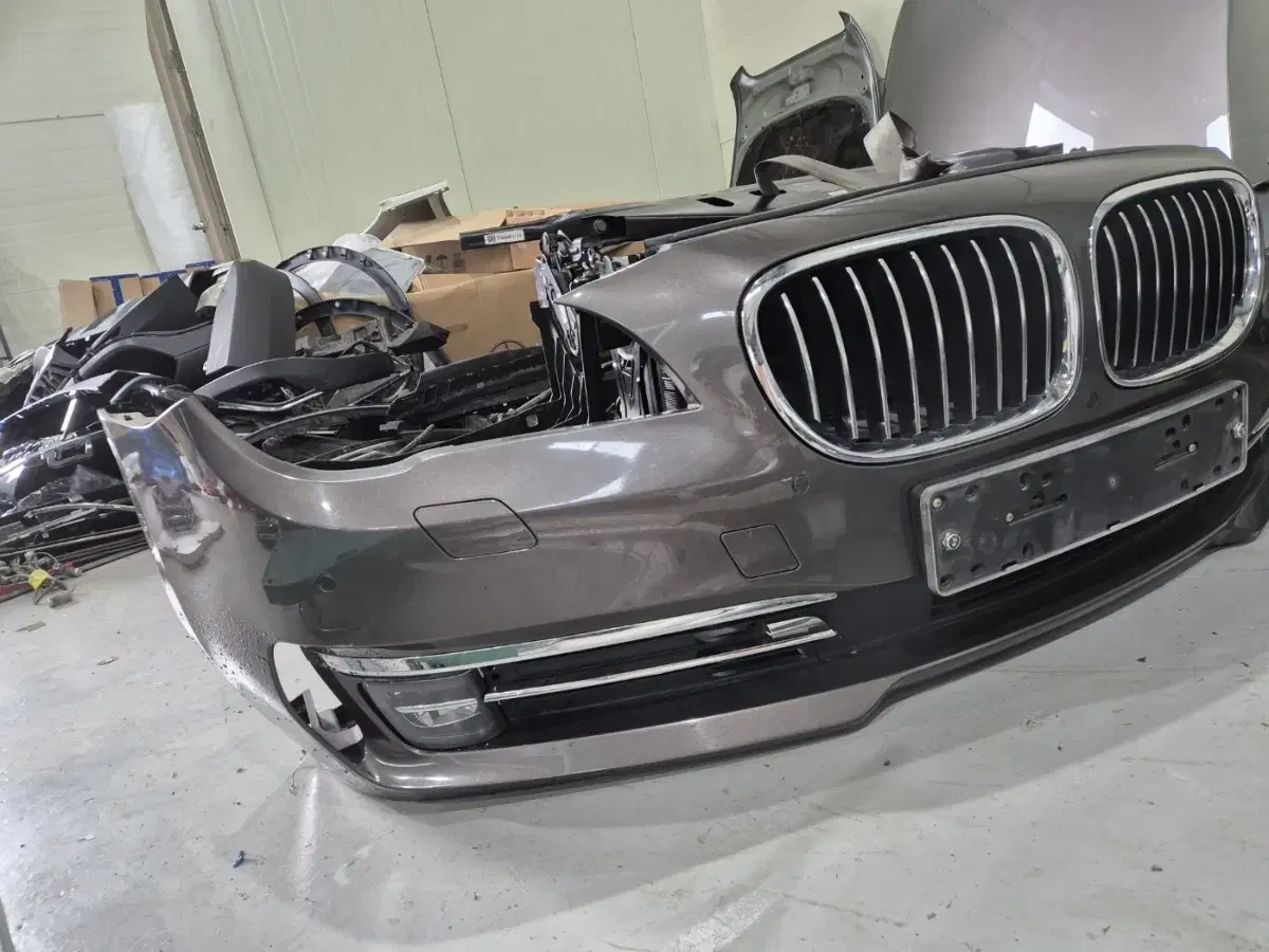 bmw 7시리즈 F01 후반기 730Ld2012-2015앞범퍼 범퍼