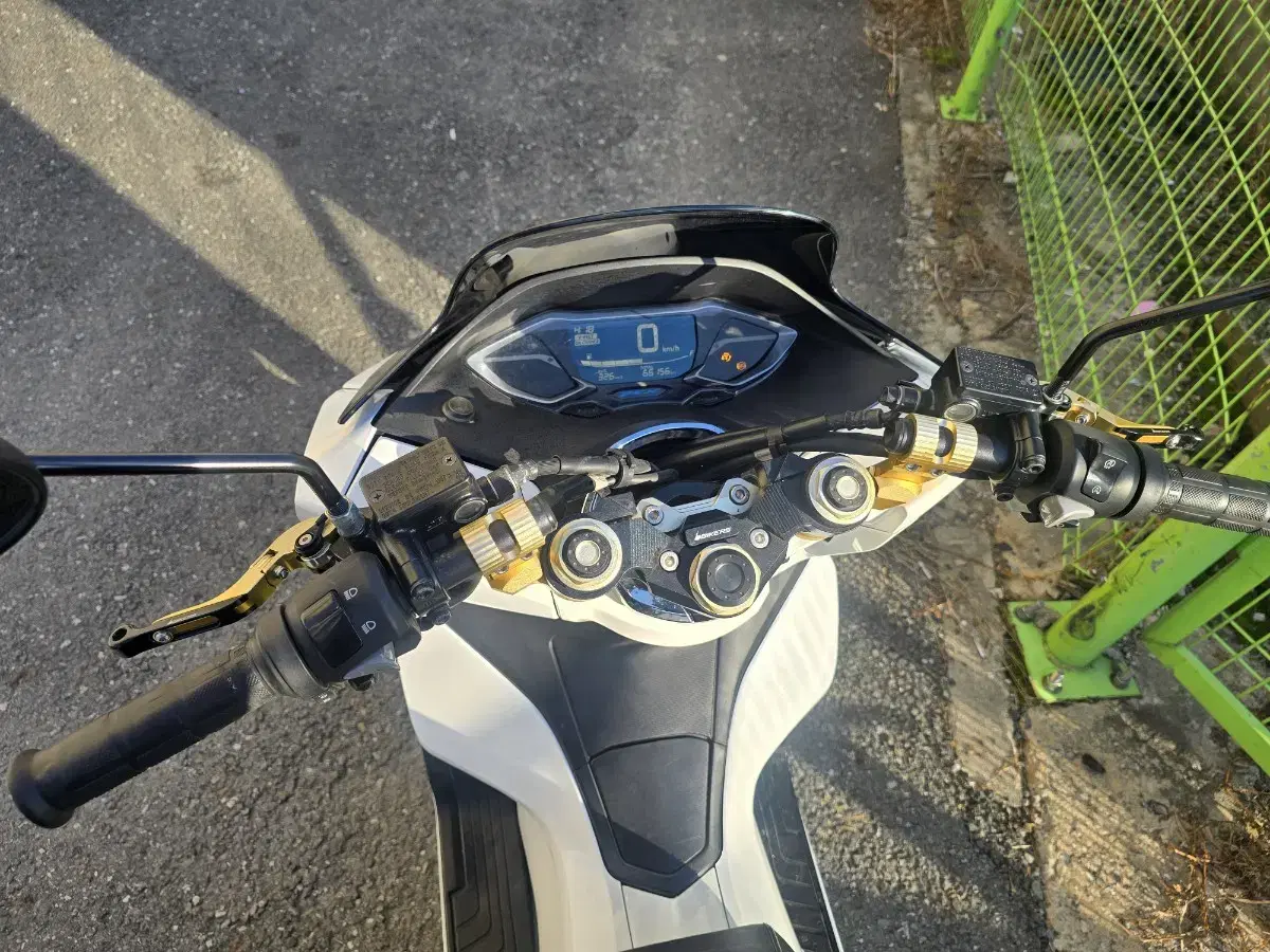 21년 pcx125 팝니다