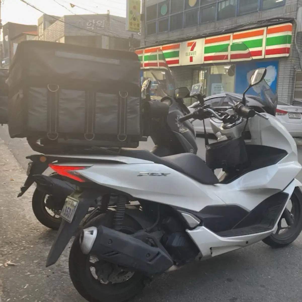 22년식 pcx