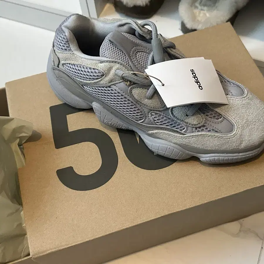 Yeezy 500 stonesalt US7사이즈 250