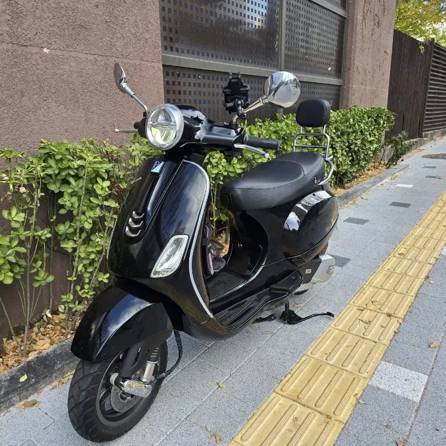 베스파 LX125  출퇴근용 타던것