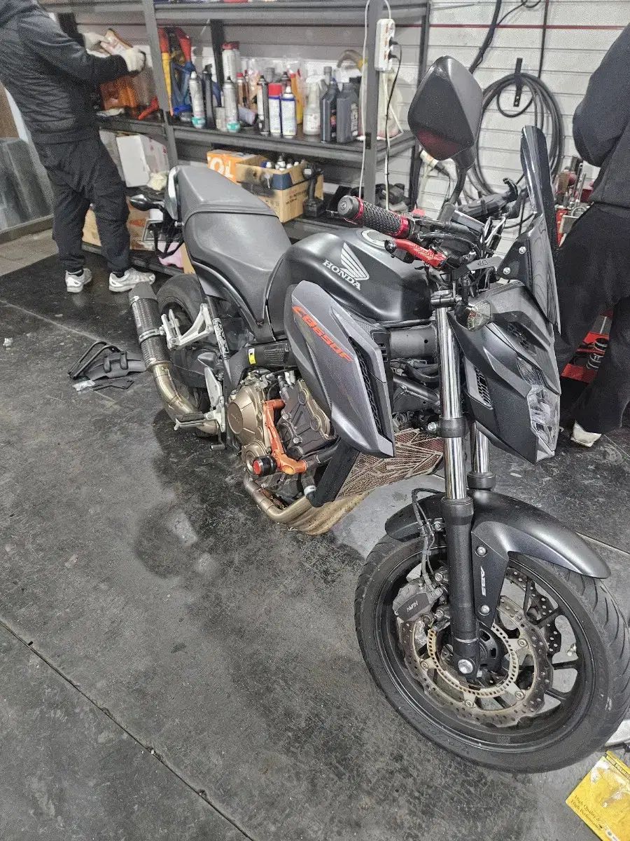 18년식 cb650f pr2 쌍발 풀배기 구변완료 대차,판매합니다