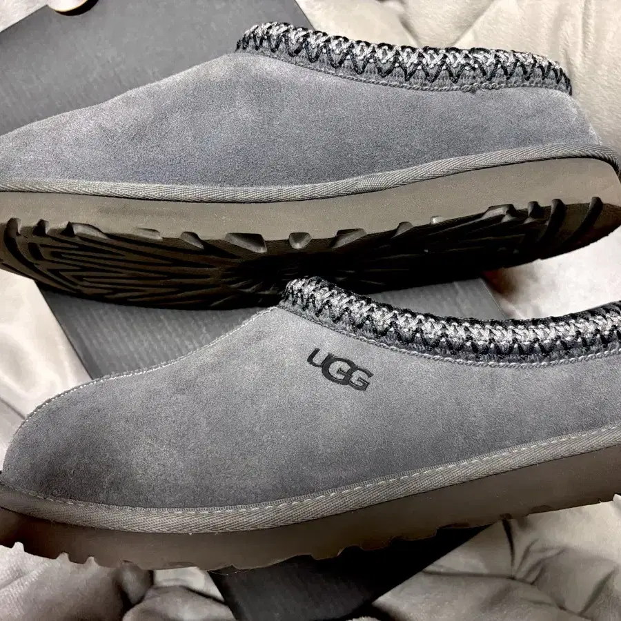 어그 타스만 그레이 260 ugg tasman gray