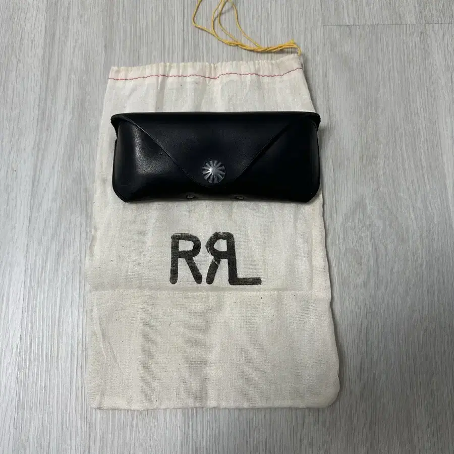 RRL 더블알엘 블랙 레더 안경케이스